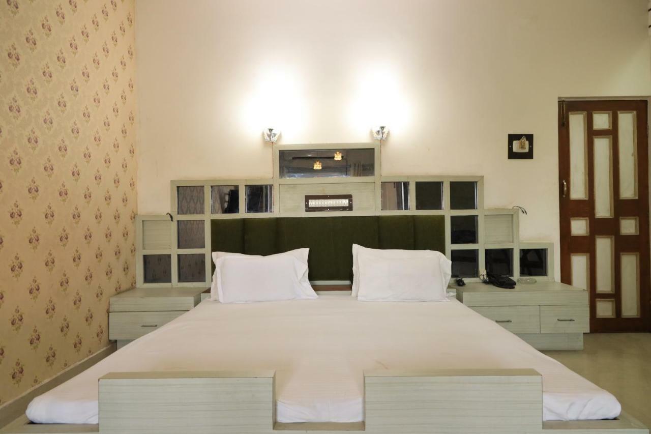 Hôtel Spot On 39820 Shree Vaibhav Saver à Nagpur Extérieur photo