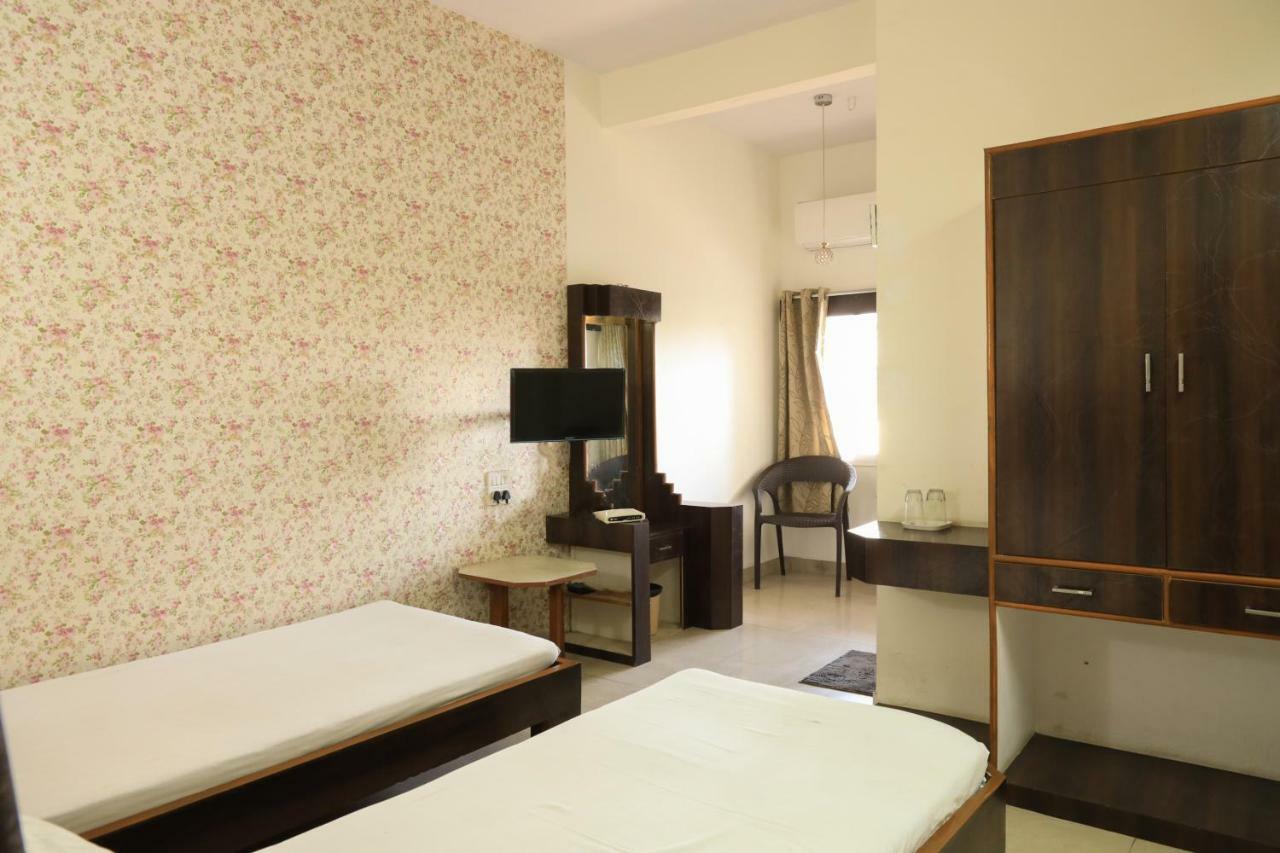 Hôtel Spot On 39820 Shree Vaibhav Saver à Nagpur Extérieur photo