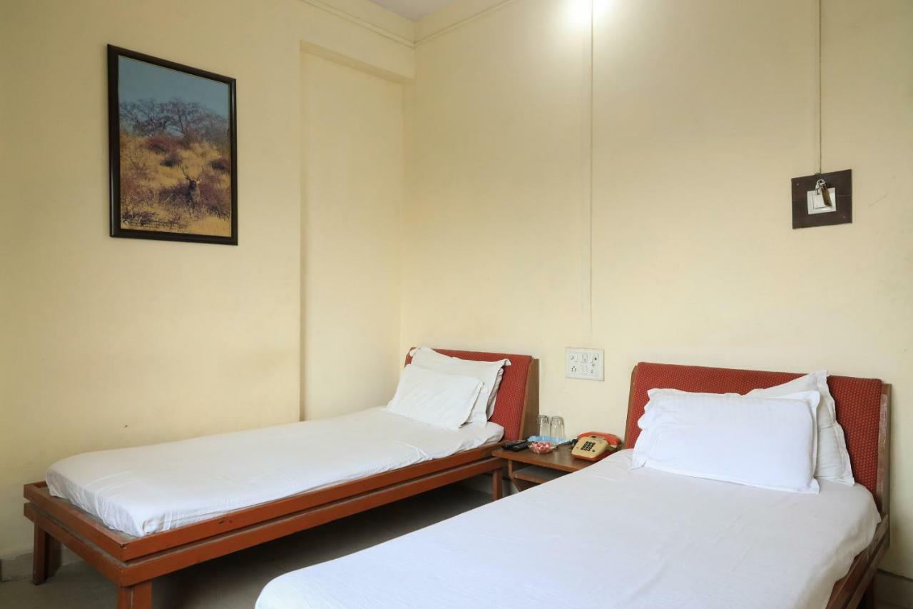 Hôtel Spot On 39820 Shree Vaibhav Saver à Nagpur Extérieur photo